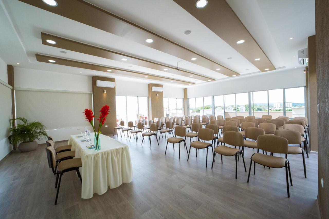 Hotel Ribera Sinu Monteria Ngoại thất bức ảnh